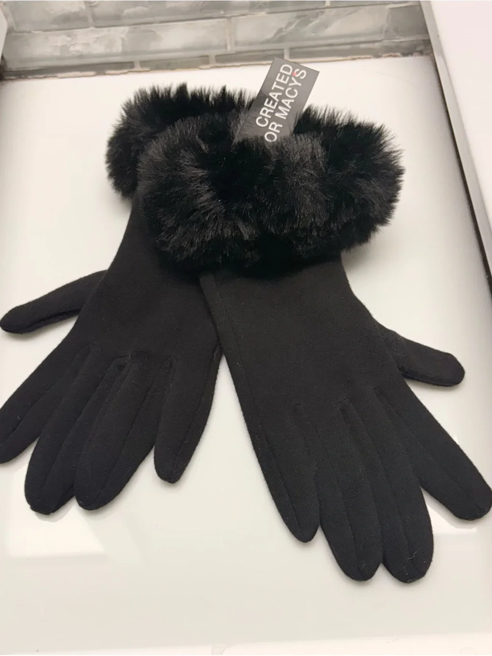 NWT Macy's Black TextingTouchscreen Gloves Winter SoftWarm Plush Faux Fur Cuff